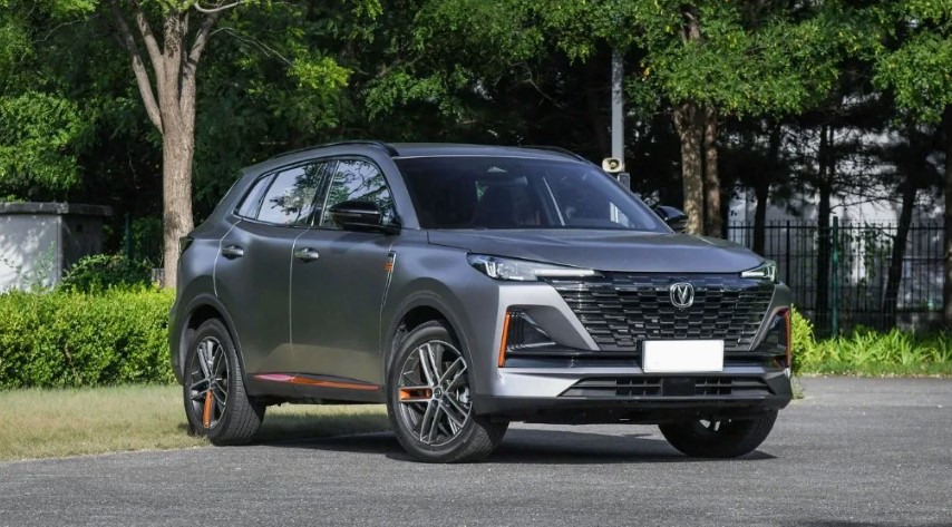 Шины на Чанган ЦС55 Плюс