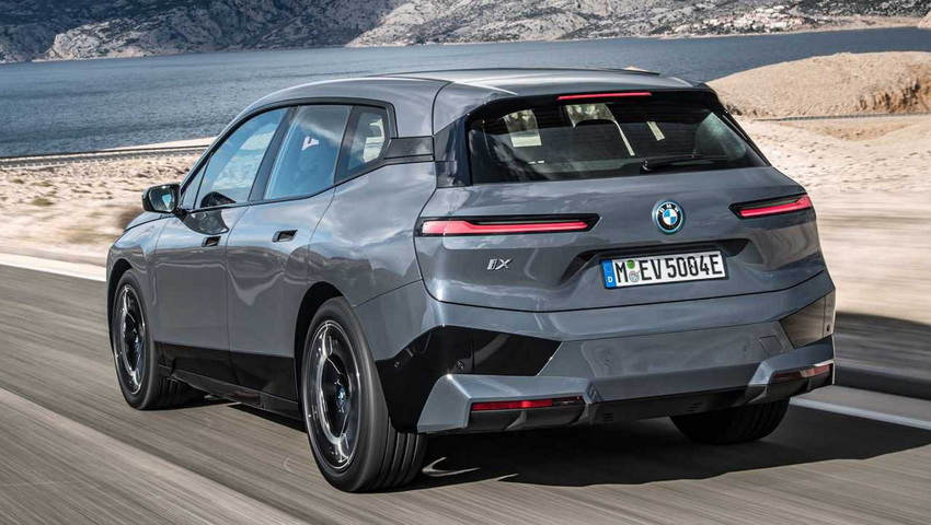 Внешний вид BMW iX