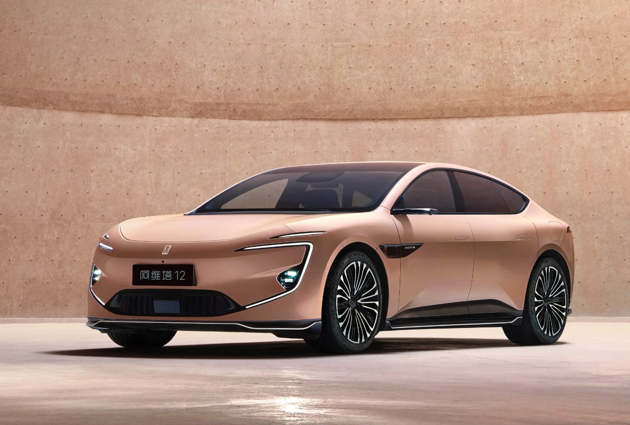 Шины для AVATR 12 (Аватр 12)