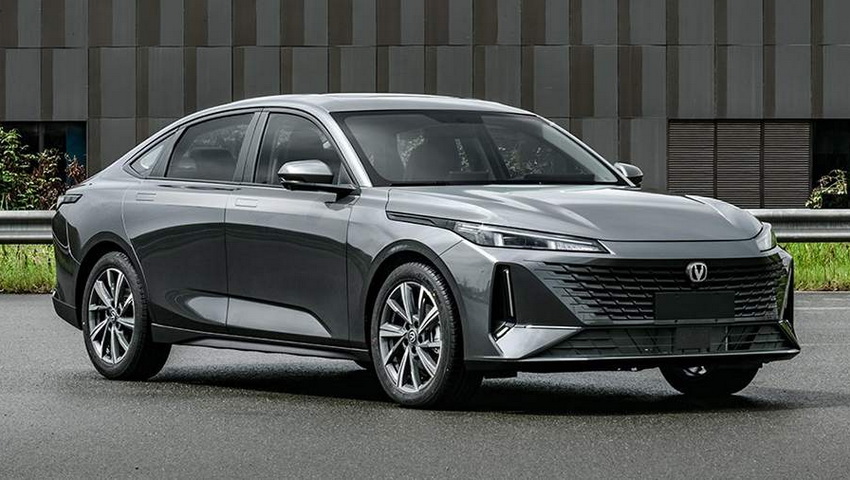 Седан Changan Lamore