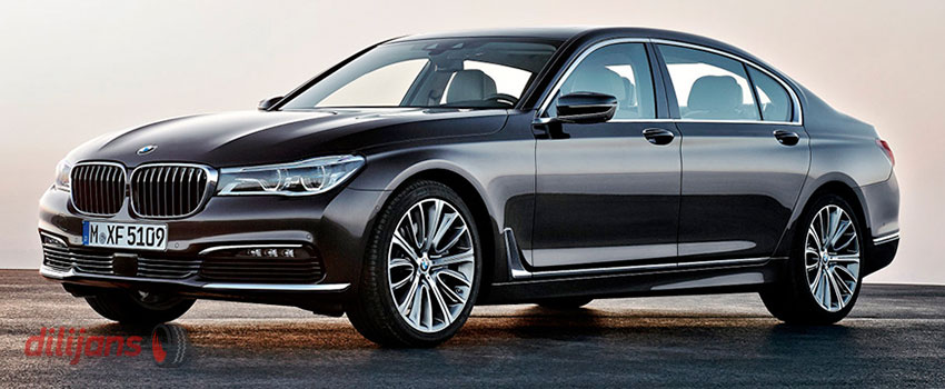 Баварский седан BMW 7 серии 