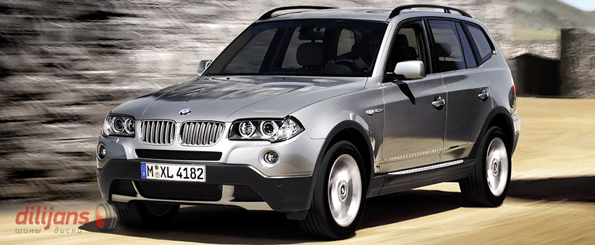 BMW X3 E83 в движении