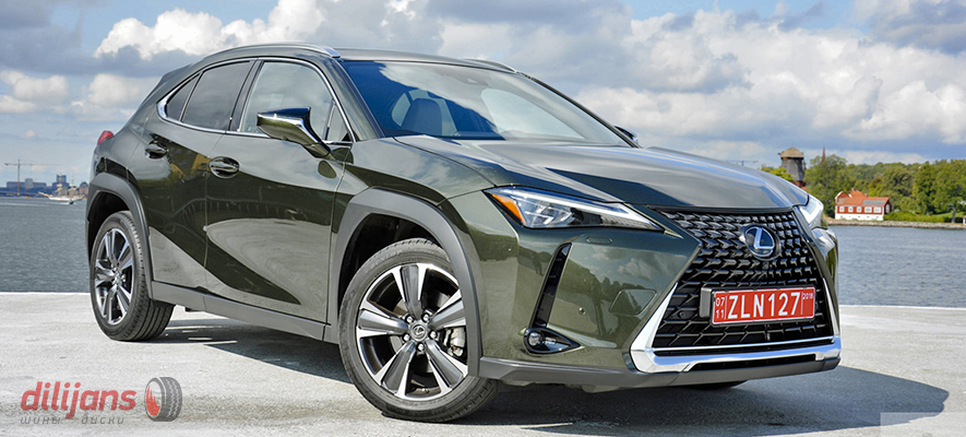 Резина для Lexus UX